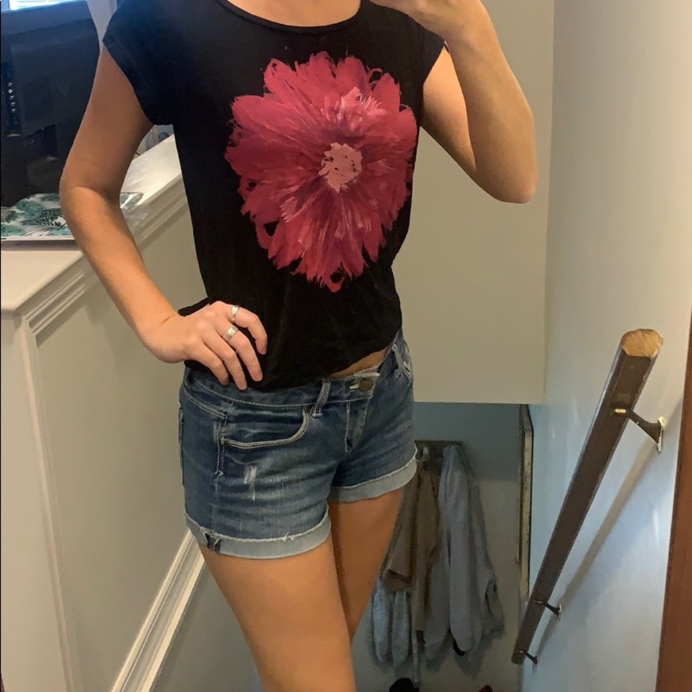 H&M tee